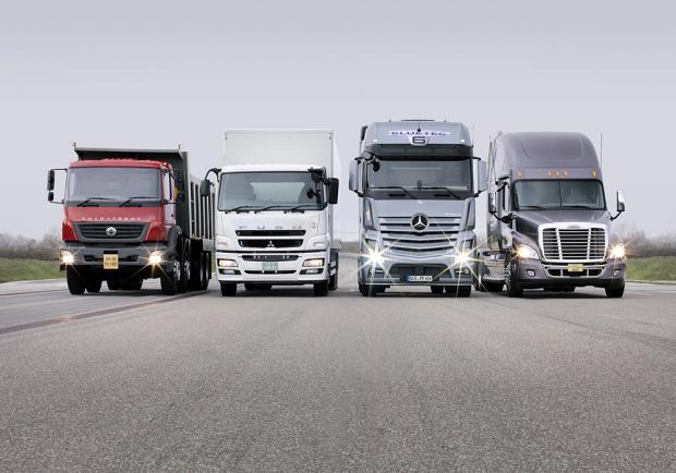 Daimler, oltre mezzo milione di camion venduti nel 2015